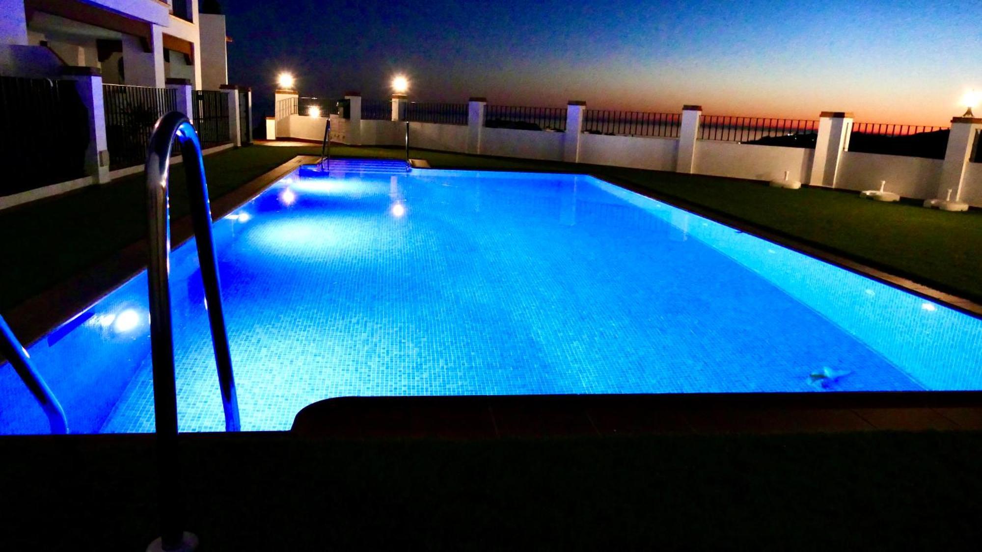 Casita Frigiliana - Stunning New Apartment With Views With Private Parking Space Екстериор снимка