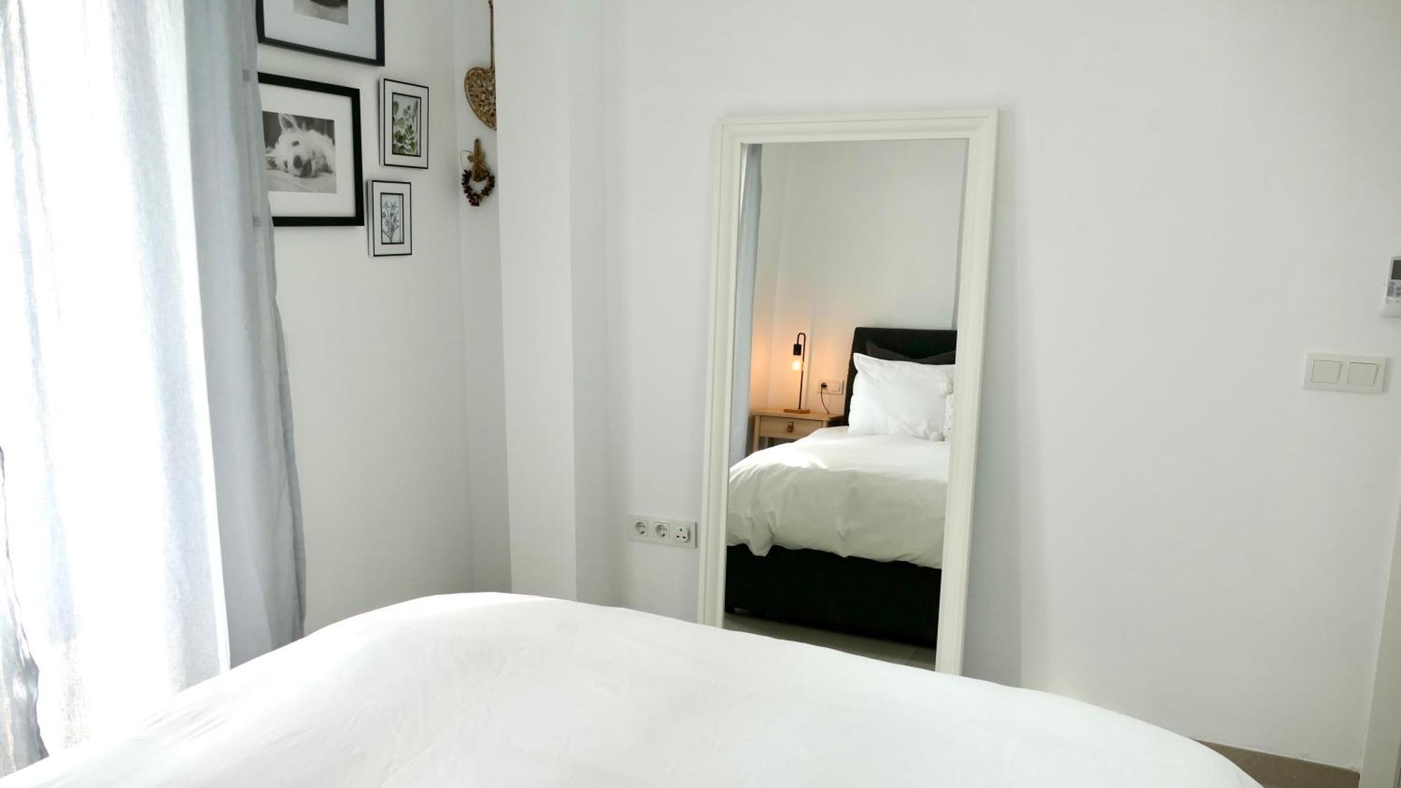 Casita Frigiliana - Stunning New Apartment With Views With Private Parking Space Екстериор снимка