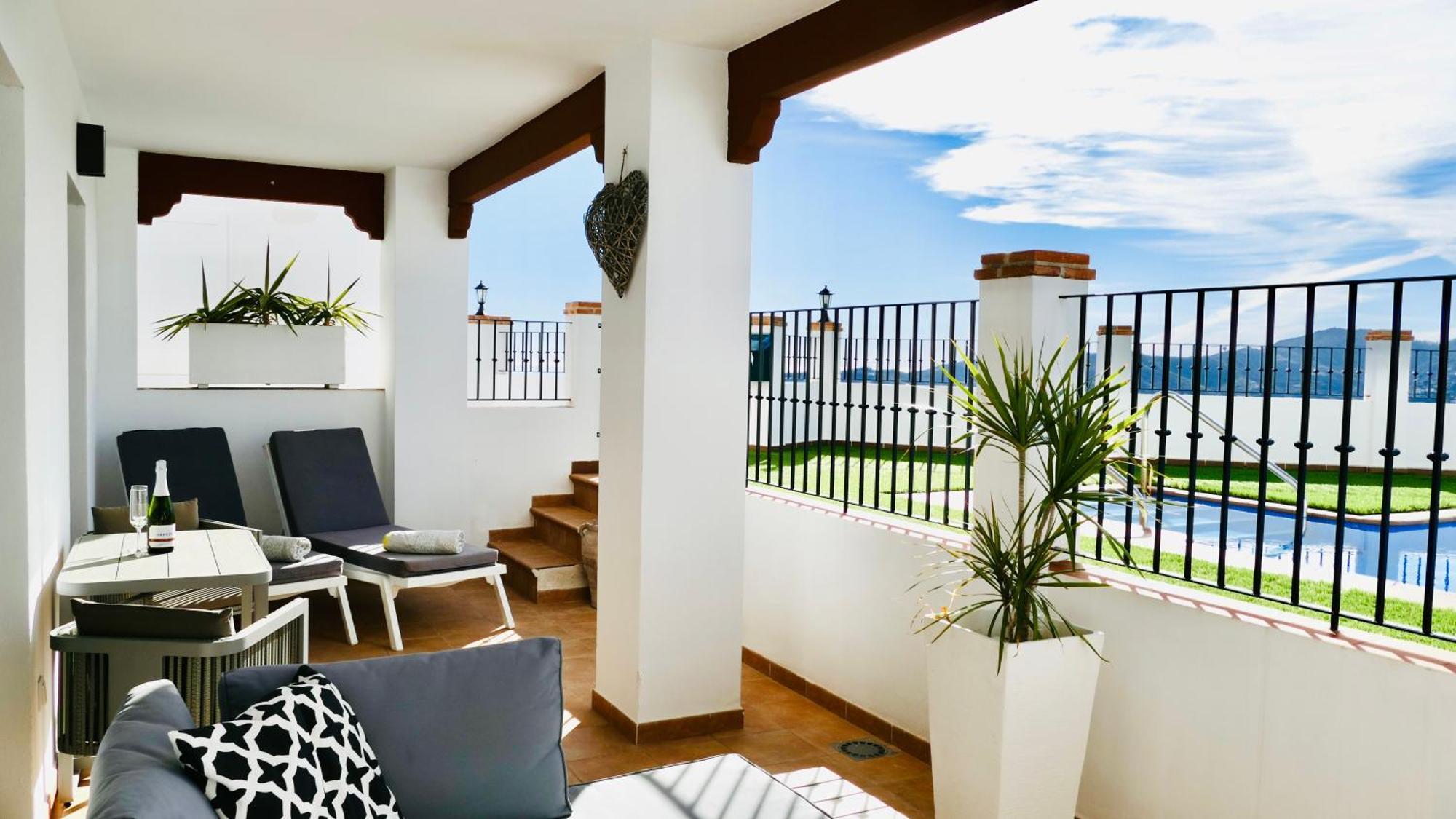 Casita Frigiliana - Stunning New Apartment With Views With Private Parking Space Екстериор снимка
