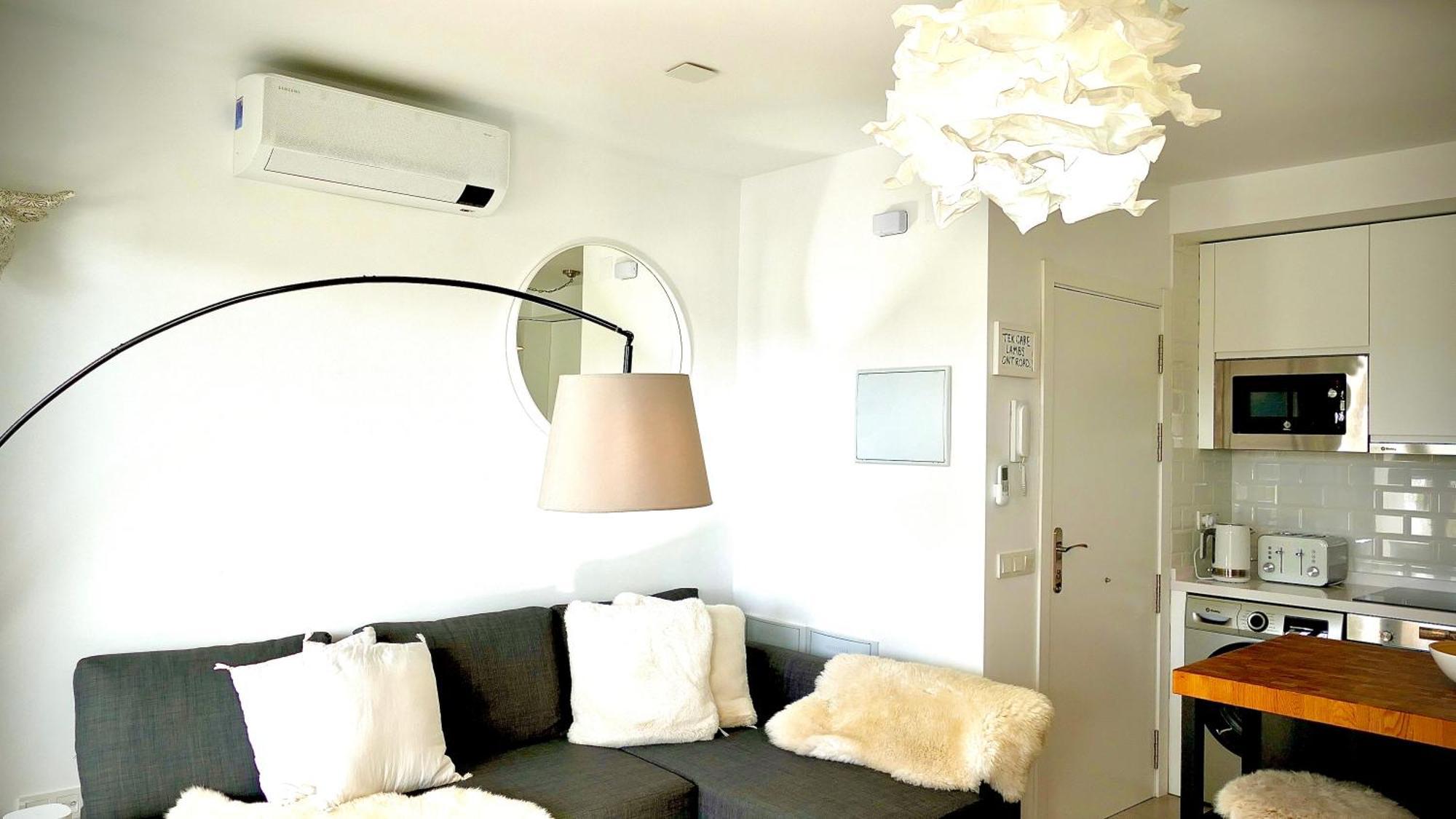 Casita Frigiliana - Stunning New Apartment With Views With Private Parking Space Екстериор снимка