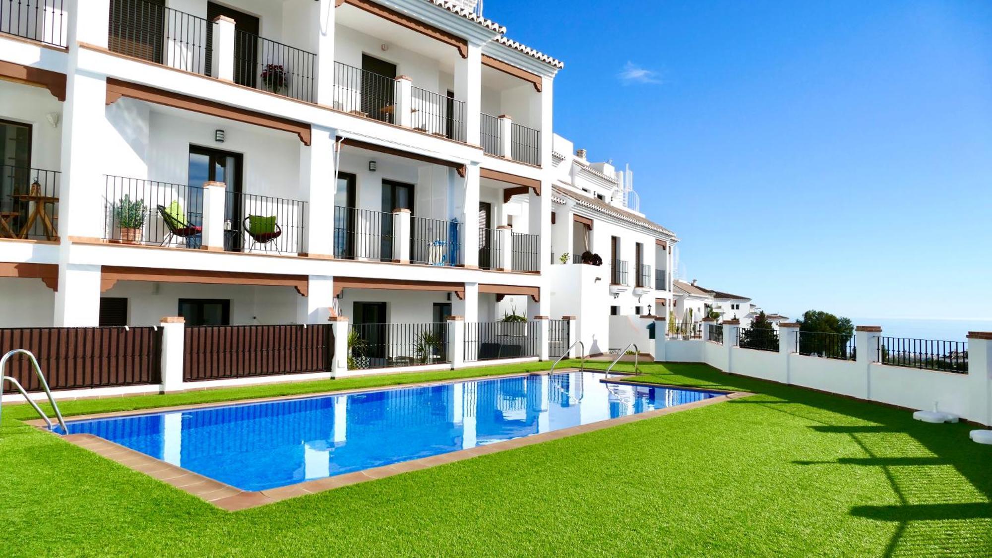 Casita Frigiliana - Stunning New Apartment With Views With Private Parking Space Екстериор снимка