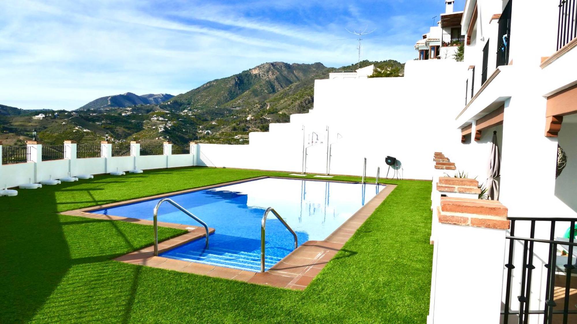 Casita Frigiliana - Stunning New Apartment With Views With Private Parking Space Екстериор снимка